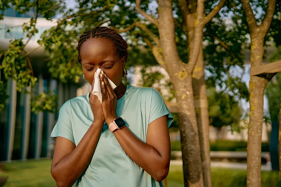 Spring Allergies or a Cold? How to Tell the Difference